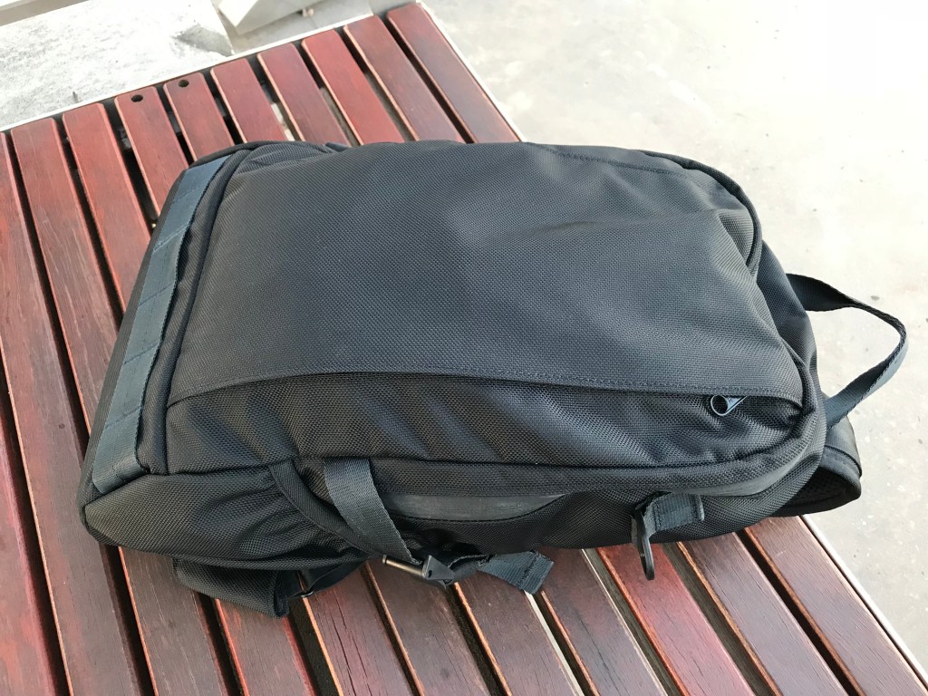 Arktype Dashpack Review Side
