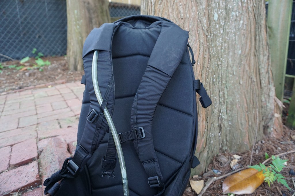 EVERGOODS MPL 30 Backpack Review hydration port and shoulder straps