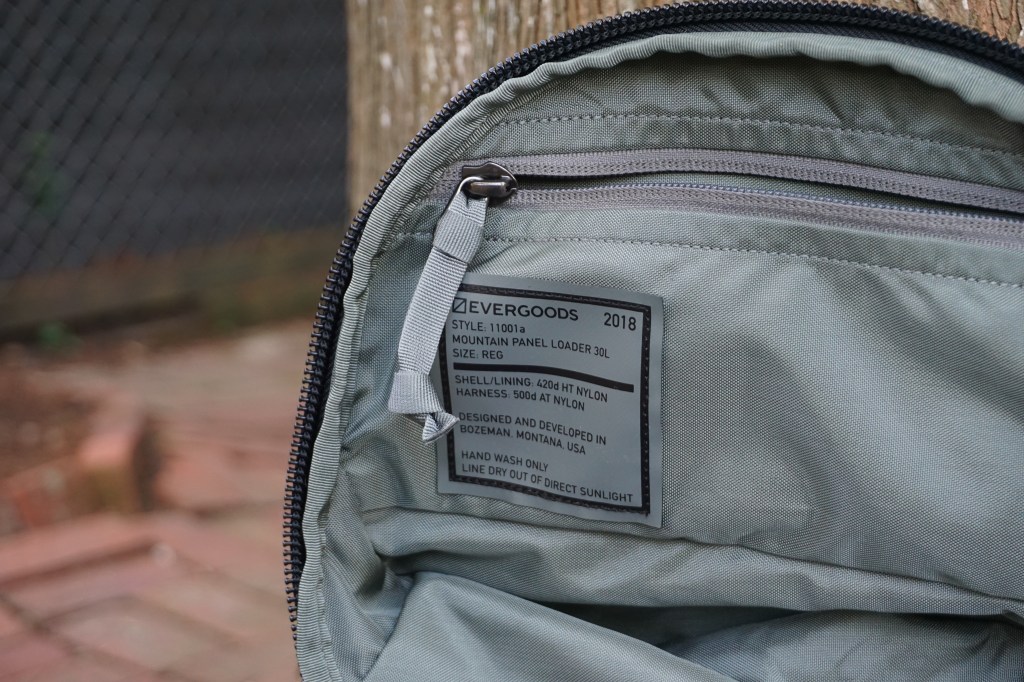 EVERGOODS MPL 30 Backpack top internal pocket