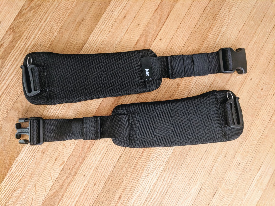 Aer travel pack 2 removable belt accessory removed from bag padding and buckles