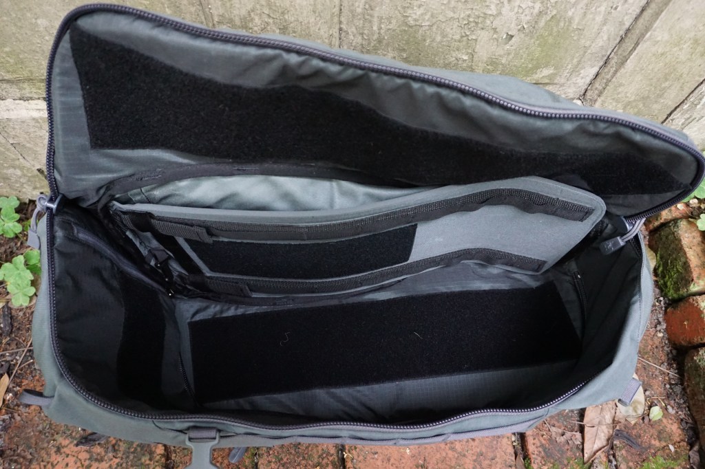 Assault Pack 30 Khard 30 review side entry