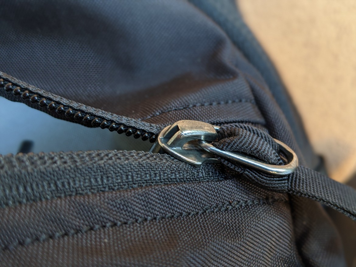 EVERGOODS MPL30v2 Review ykk zippers