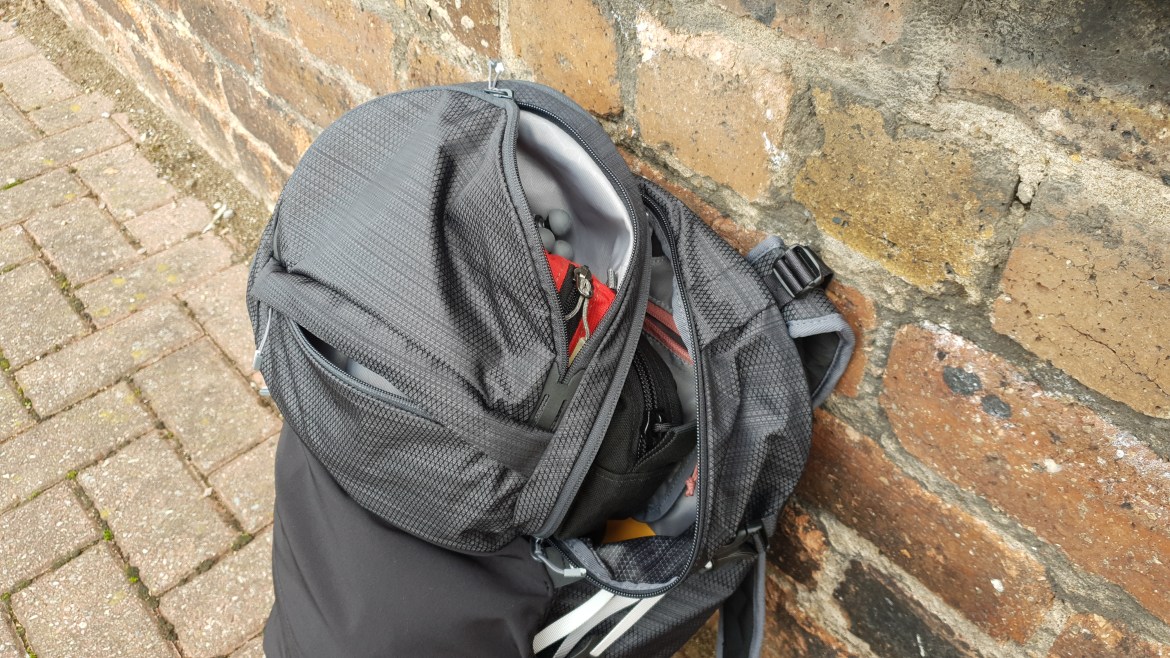 Heimplanet Ellipse organization pockets external pouches zipper sections review