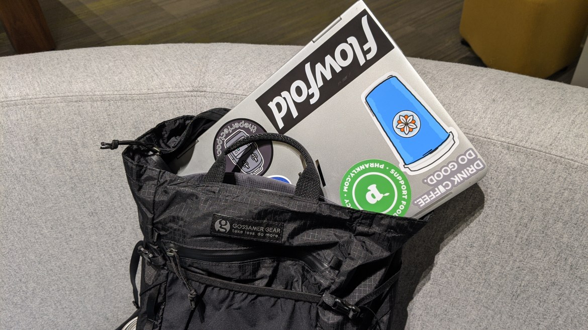 Gossamer Gear Vagabond Series Review jet laptop sleeve