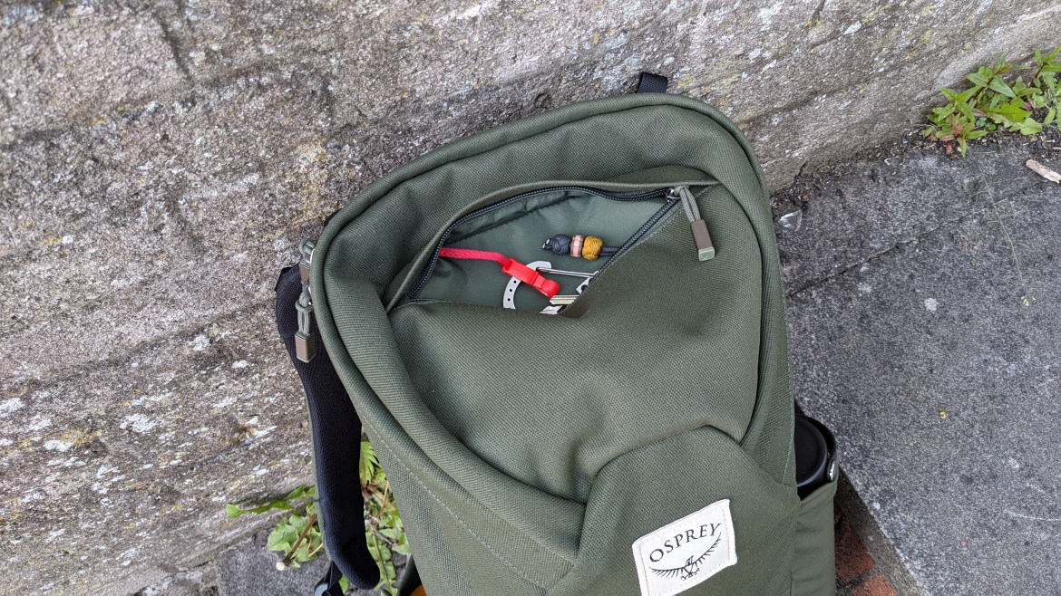 Osprey Archeon 24 backpack review quick access top pocket key leash view