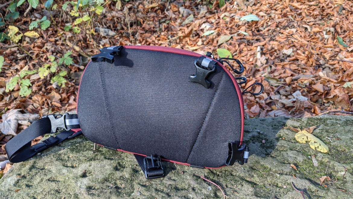 Osprey Archeon Chest Rig review back panel mesh padding against body straps removed