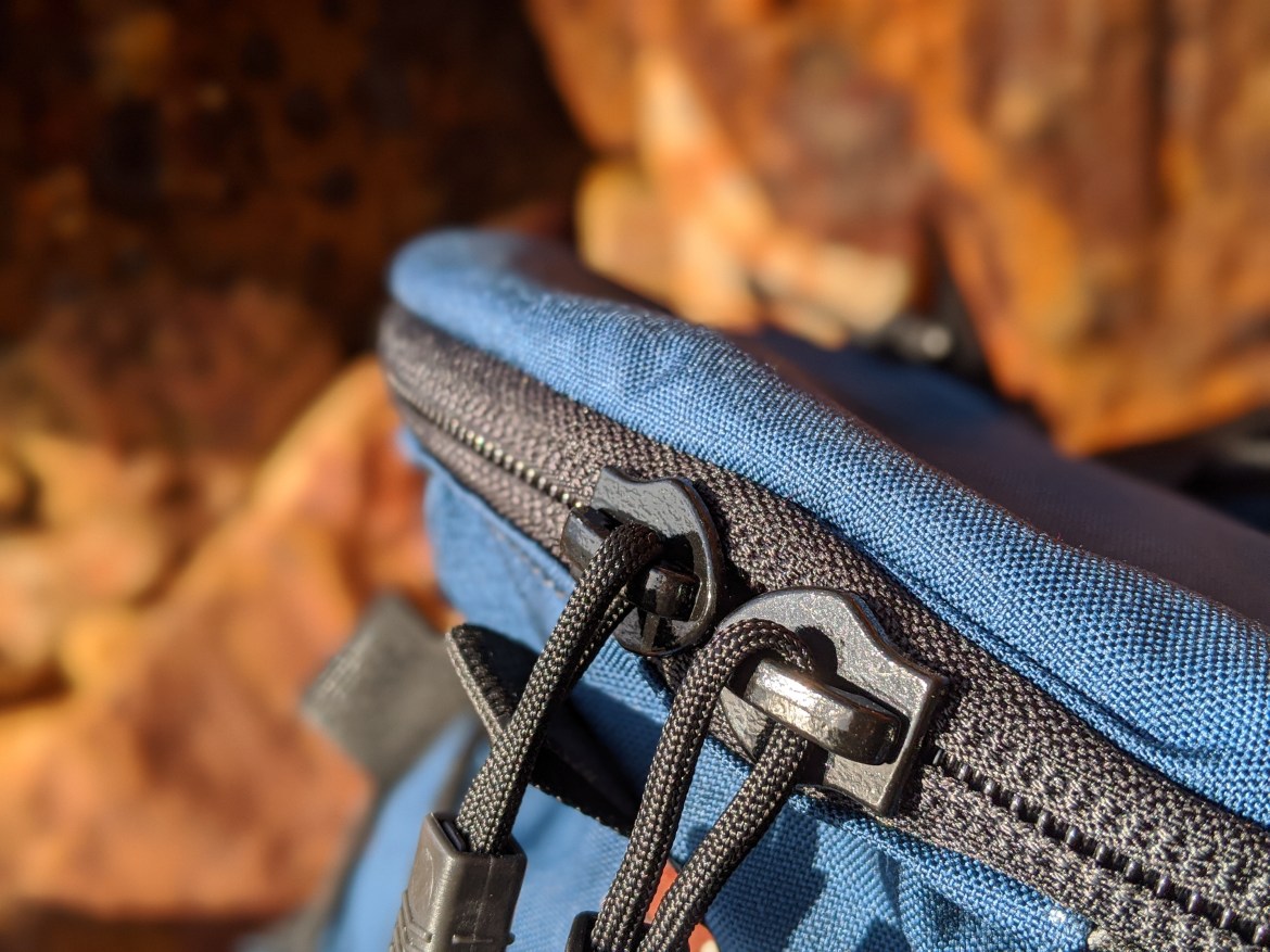 Hill People Gear Junction Review ykk zipper opening