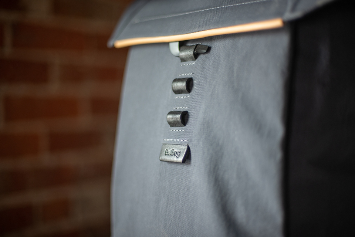 Bellroy Apex review leather hook closure and leather accents