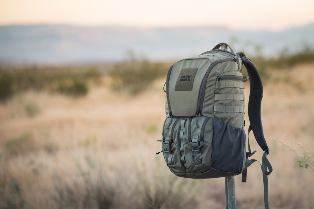 Mystery Ranch Rip Ruck 32: Review - The Perfect Pack