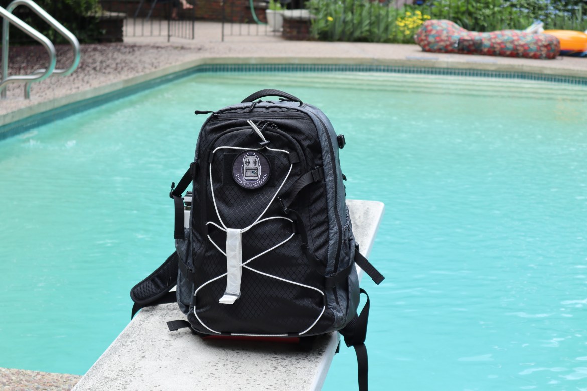 Alpha OneNiner A19 Evade 1.5 Review front of bag