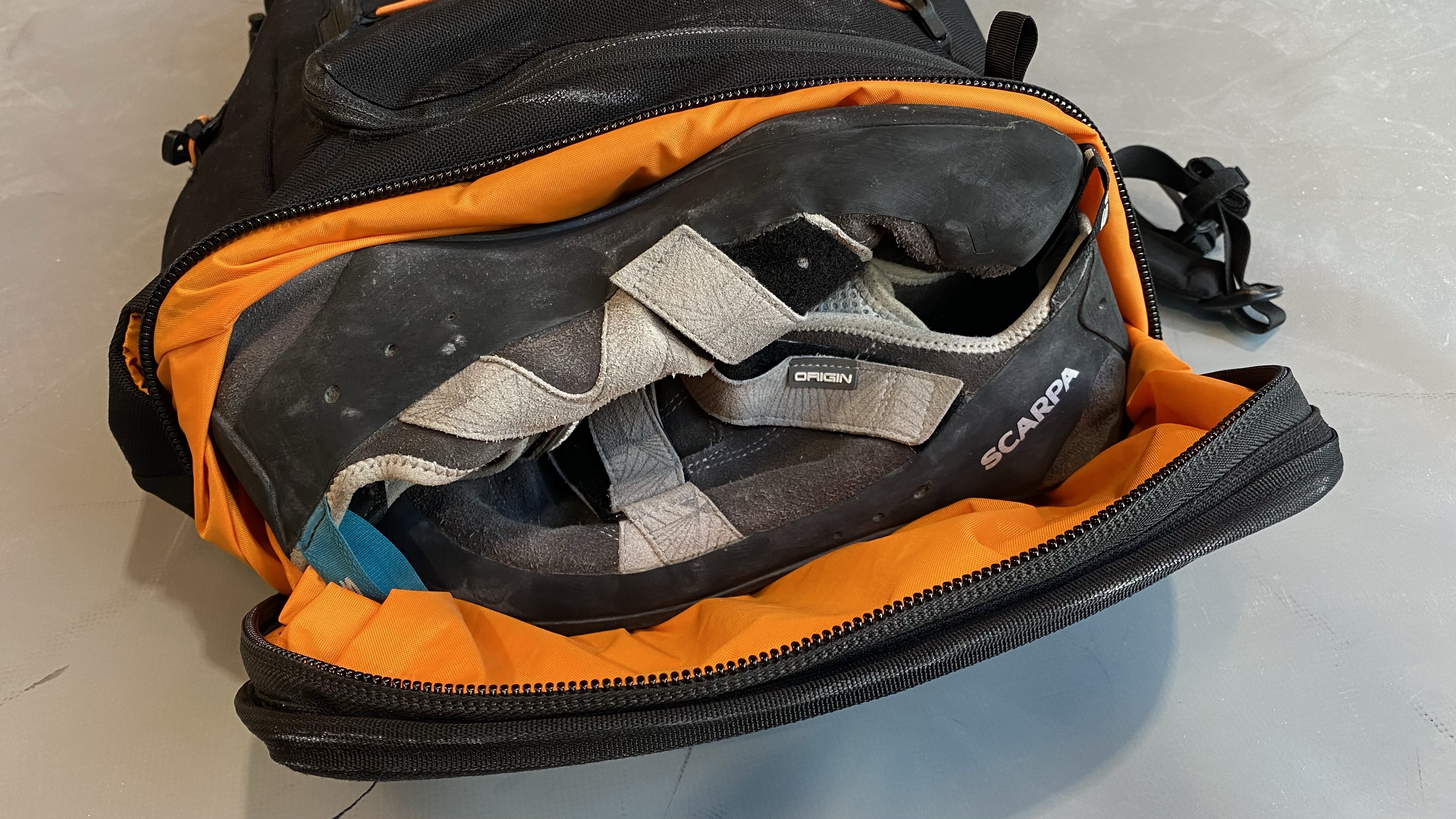 Perfect Pack Magazine Mystery Ranch Superset 30: Review - The Perfect Pack